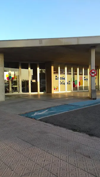 Escola Infantil Eei Ses Canaletes - Colegio público en Sant Lluís - foto 2