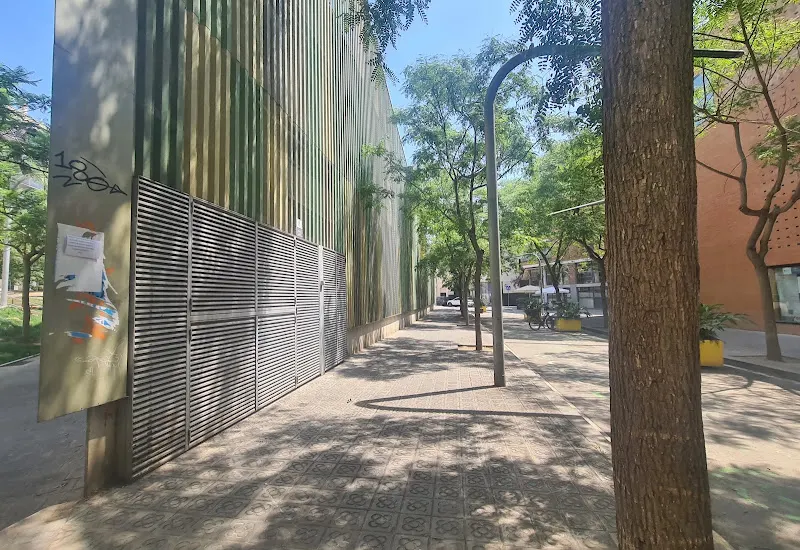 Llar D'Infants Public Xiroi - Colegio público en Santa Margarida i els Monjos - foto 3