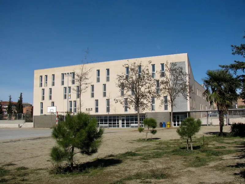 INS d'Auro - Instituto de secundaria en Santpedor - foto 2