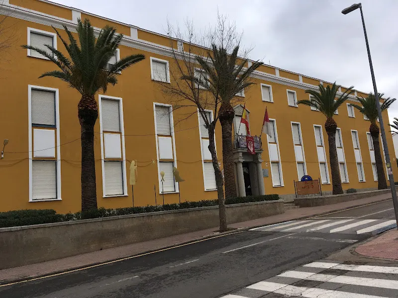 IES San Juan Bautista de La Concepción - Instituto de secundaria en Almodovar del Campo - foto 3