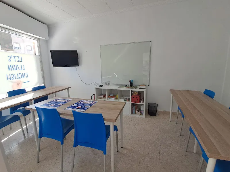 My English School - Centro educativo en Olula del Rio - foto 2