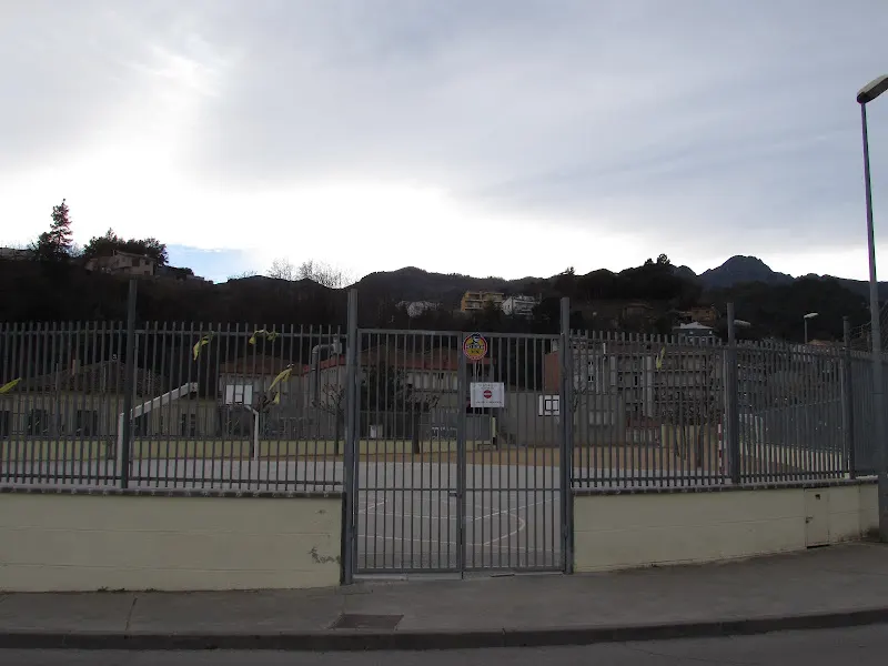 Escuela Pública Doctor Carulla - Colegio público en Arbucies - foto 2