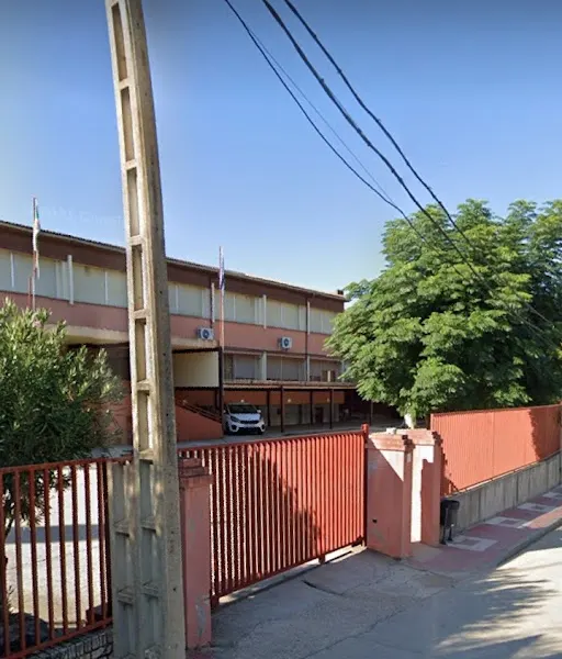 IES Maestro Gonzalo Korreas - Instituto de secundaria en Jaraiz de la Vera - foto 2