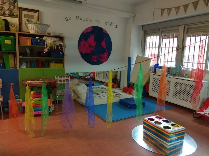 Escuela de Educación Infantil Villa del Prado - Colegio público en Villa del Prado - foto 3