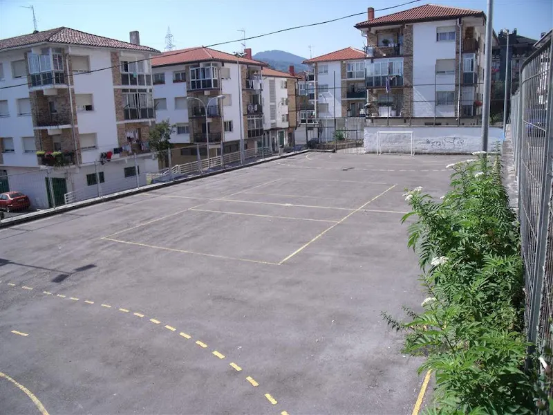 Egape Ikastola Bigarren Hezkuntza - Instituto de secundaria en Urnieta - foto 2
