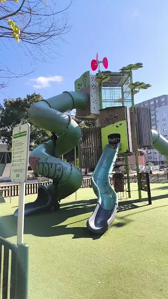 Centro de Educación Infantil y Primaria Campolongo - Colegio público en Pontevedra - foto 2