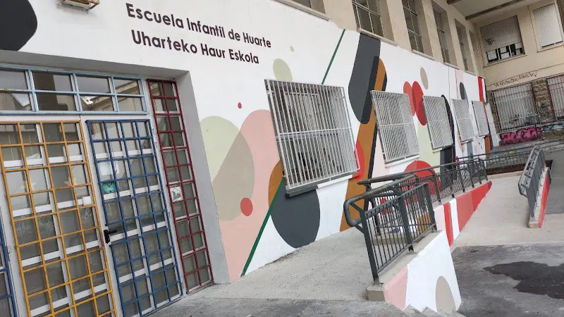 Escuelas infantiles de Huarte - Uharteko haur eskolak - Guardería en Huarte/Uharte - foto 2
