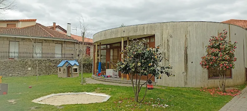 Guardería infantil municipal - Guardería en Allariz - foto 2