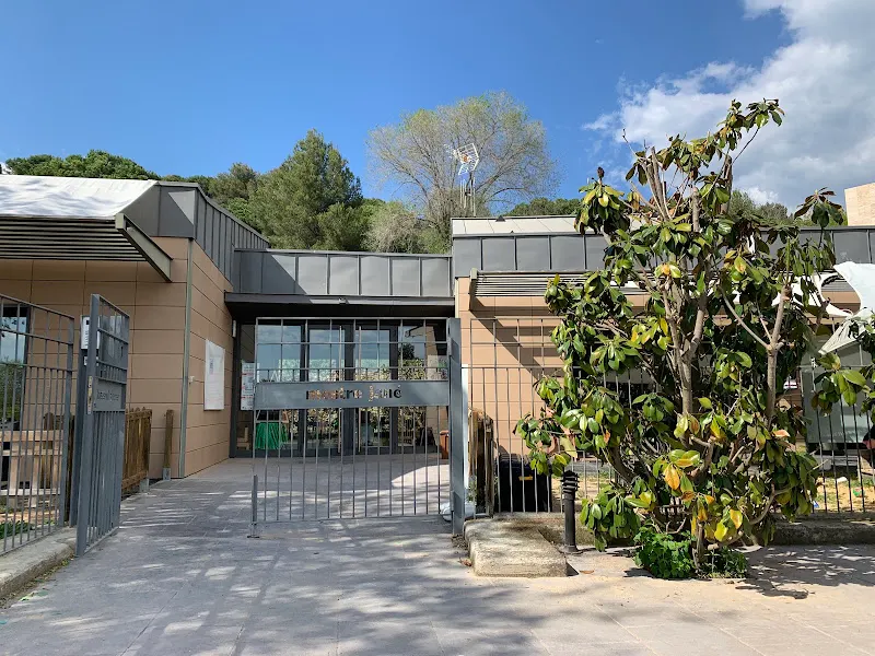 Escuela Maestro Jané