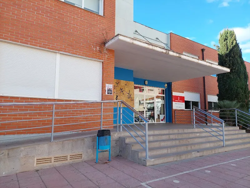 Academia Canet - Centro educativo en Canet dEn Berenguer - foto 2
