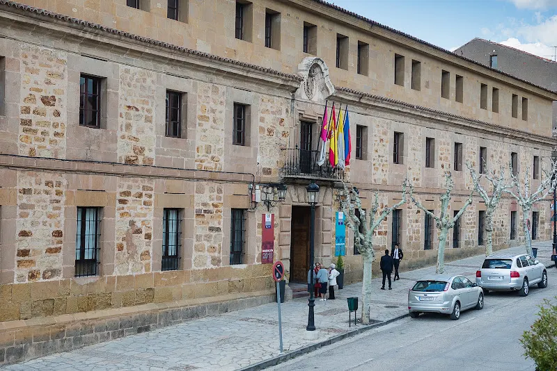 Escuela Infantil San Mateo - Colegio público en Siguenza - foto 2