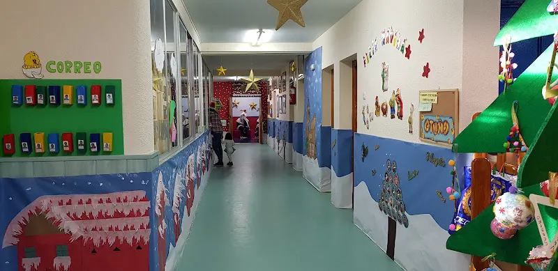 Escuela de Educación Infantil la Oca - Colegio público en Mocejon - foto 2