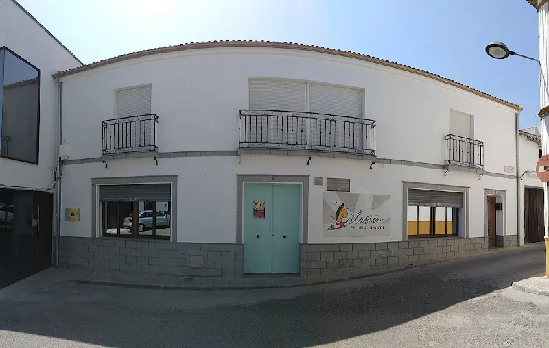 CEIP Ramón y Cajal - Colegio público en Carpio (El) - foto 2