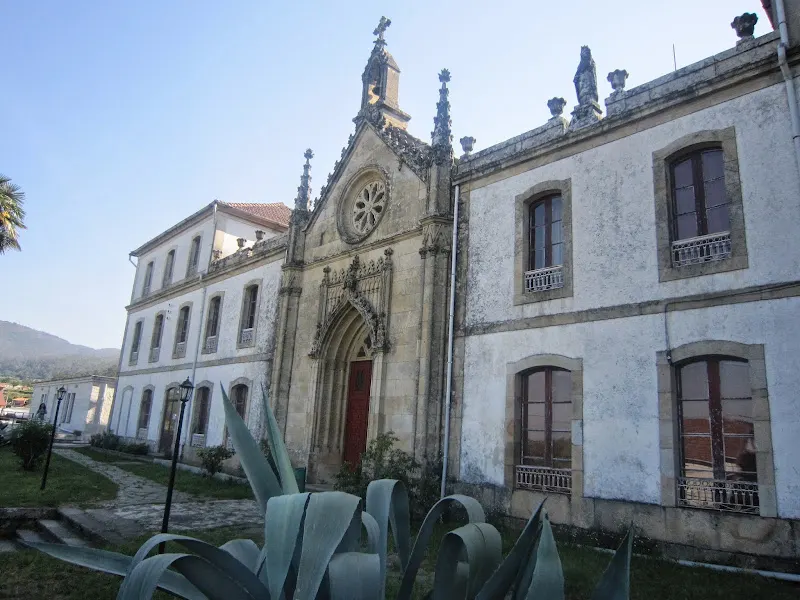 Consorcio Galego de Servicios de Igoaldade e Benestar - Colegio público en Neves (As) - foto 3