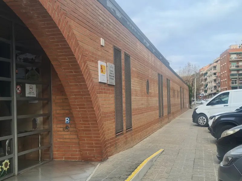 CFA Els Tarongers - Escuela de educación para adultos en Mataró - foto 2