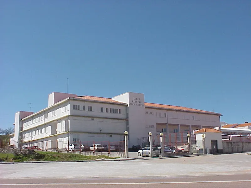 Colegio enseñanza primaria El Llano - Monesterio
