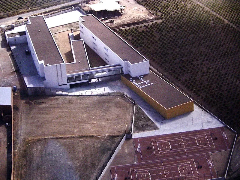 IES Sierra La Calera - Instituto de secundaria en Santa Marta - foto 2