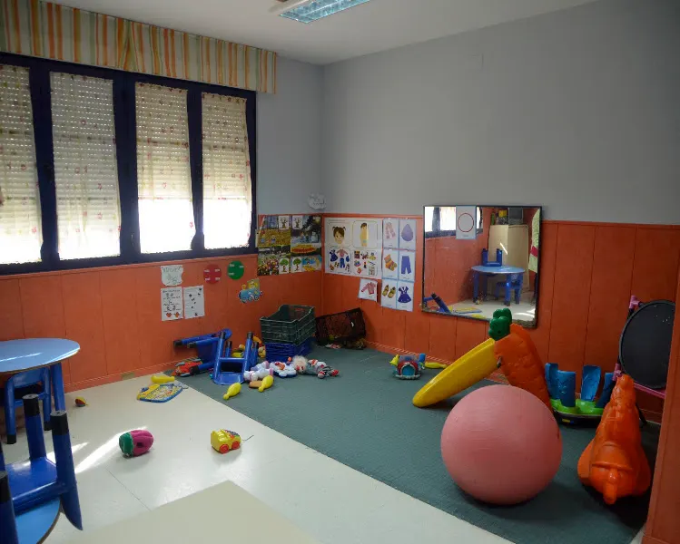 Escuela Infantil Pequelunis