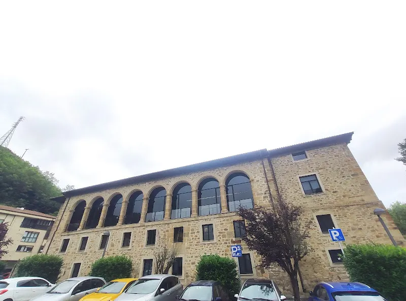 Facultad De Humanidades Y Ciencias De La Educación