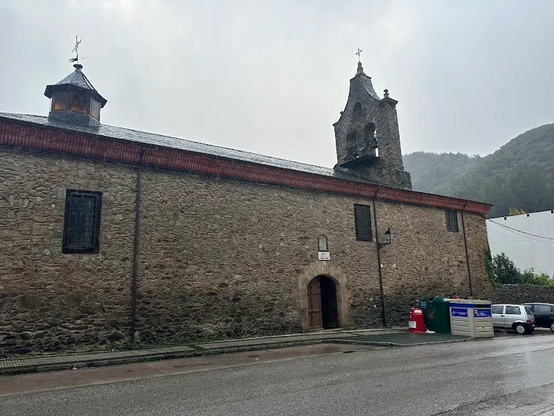 Madres Agustinas De San José - Instituto de secundaria en Villafranca del Bierzo - foto 2