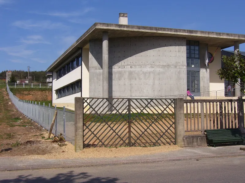 Colexio Público Virxe do Corpiño - Colegio público en Begonte - foto 3
