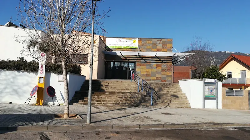 Escuela De Educación Infantil Els Patufets Ii - Colegio público en Canyelles - foto 2