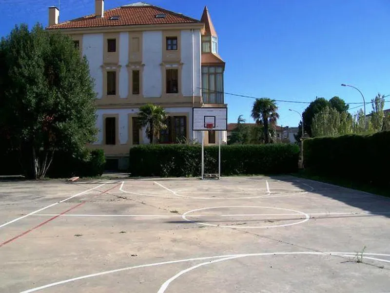 Escuela Infantil La Ribera - Cortes