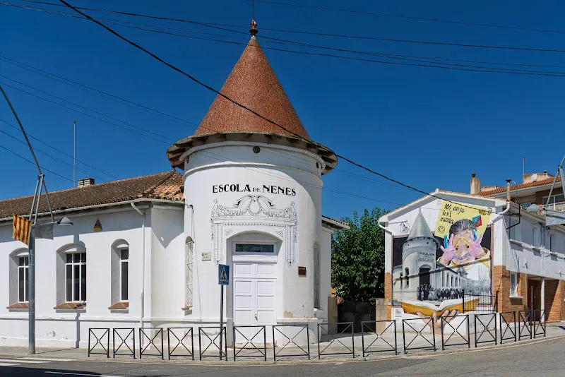 L'Escola Pública - Colegio público en Bisbal del Penedes (La) - foto 2