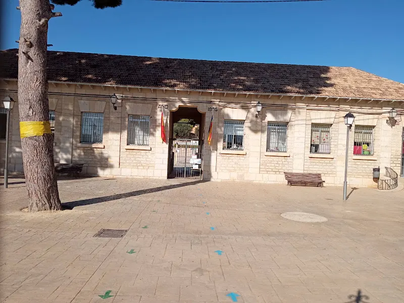 CEIP Sant Llorenç Màrtir - Colegio público en Busot - foto 2