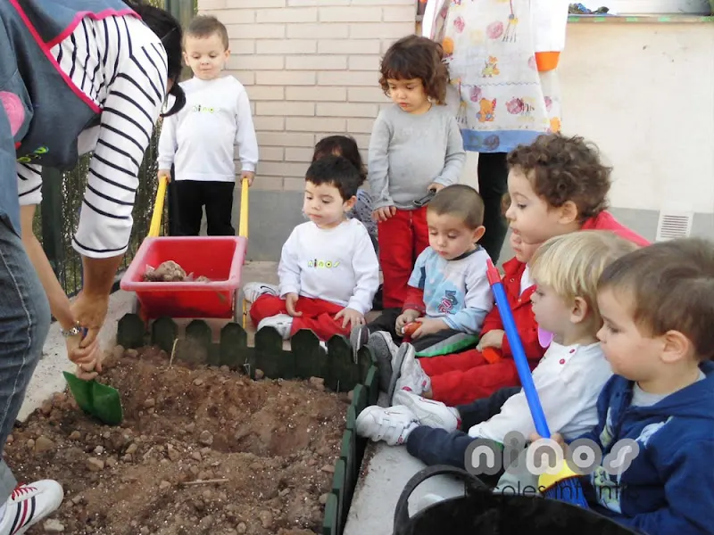 Ninos Escola Infantil Municipal de Vinalesa
