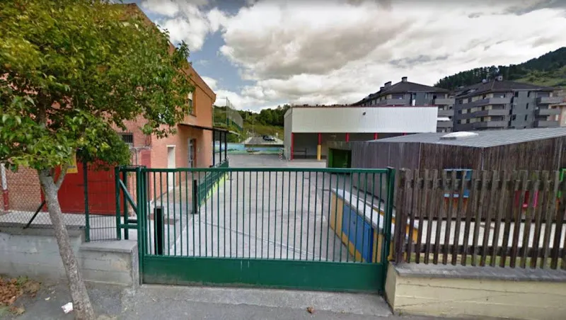 CEIP Zaldibar HLHI - Colegio público en Zaldibar - foto 2
