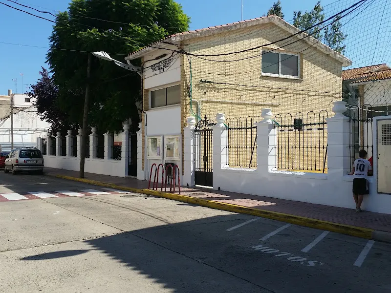 CEIP José Pedrós - Colegio público en Piles - foto 2