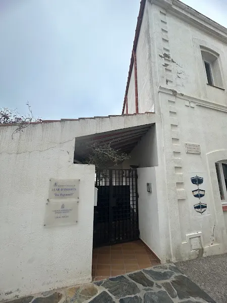 Llar d'Infants Municipal Es Papanell - Colegio público en Cadaques - foto 2