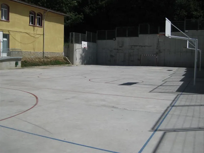 Instituto de Educación Secundaria IES Carranza BHI - Karrantza Harana/Valle de Carranza
