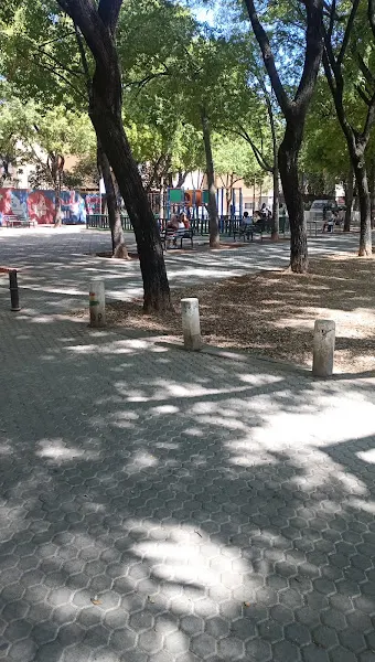 Colegio Mariana De Pineda - Colegio público en Sevilla - foto 2
