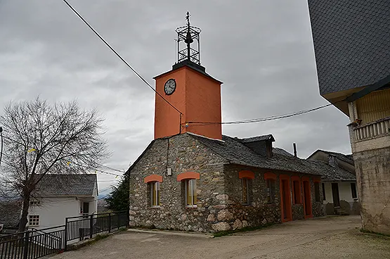 Colegio Público Santa Bárbara - Torre del Bierzo
