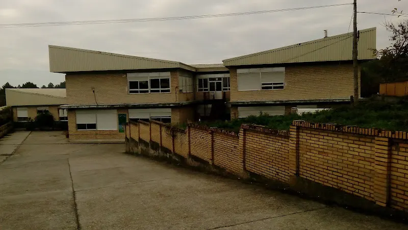 Centro Público Integrado de Padrenda Crespos - Colegio público en Padrenda - foto 2
