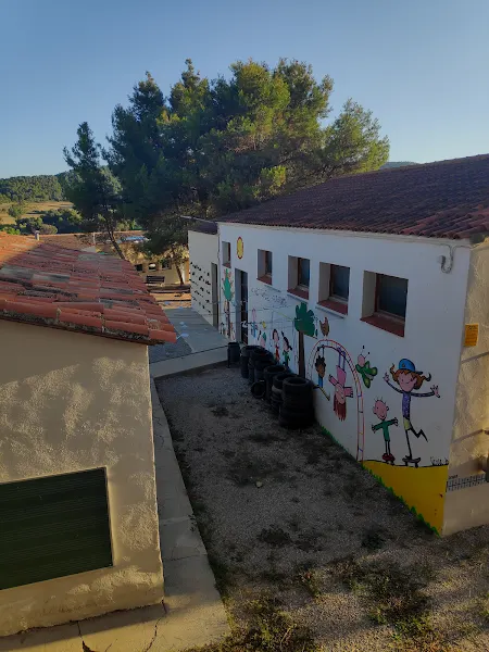 Escola La Fassina - Colegio público en Mediona - foto 2
