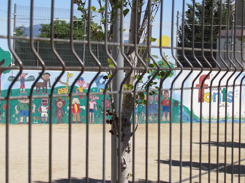 Escola La Fassina - Colegio público en Mediona - foto 3