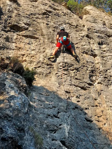 Escuela de Escalada Las Cabadas - Cabrales
