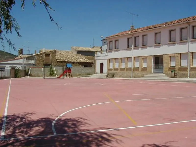 Colegio Público D.Gabriel Valentín Casamayor - Colegio público en Aibar/Oibar - foto 2