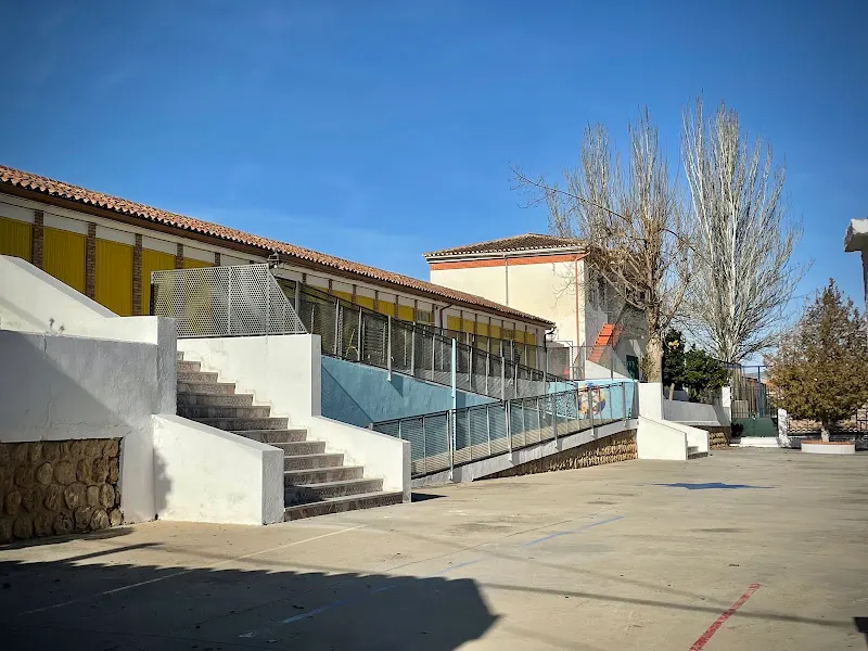 Colegio Público los Ríos - Colegio público en Arenas del Rey - foto 2