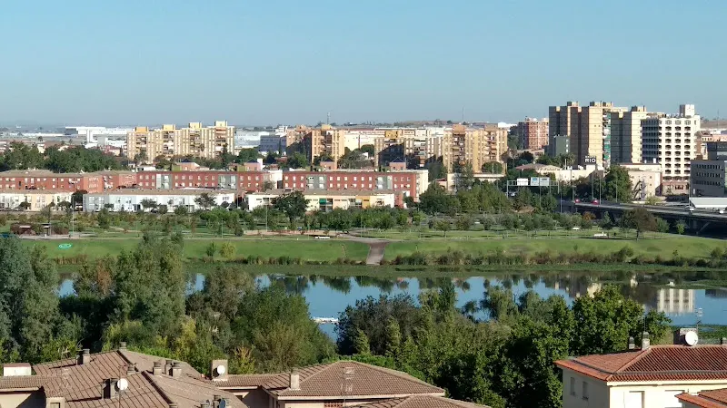Colegio Público Jiménez Andrade - Colegio público en Puebla de Obando - foto 3