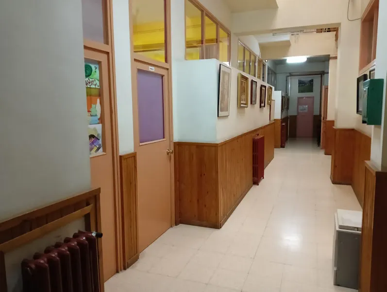 Institut Escola Ribes de Freser - Colegio público en Ribes de Freser - foto 2