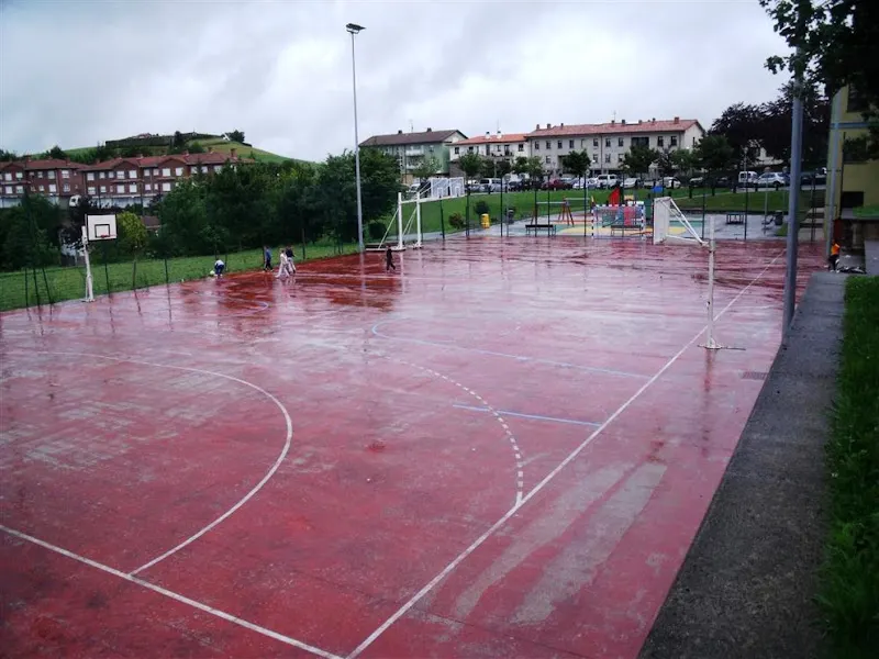 Lardizabal Herri Eskola - Colegio público en Aia - foto 2