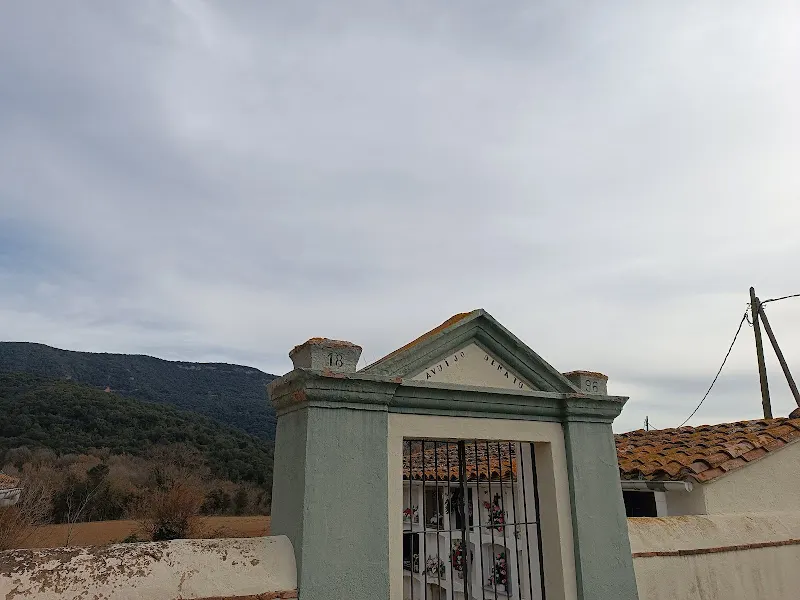 Centre d'Educació Infantil i Primària Sant Cristòfol - Colegio público en Planes dHostoles (Les) - foto 2