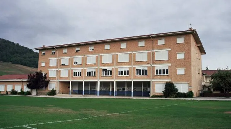 Colegio de Larraintzar - Colegio público en Ultzama - foto 2