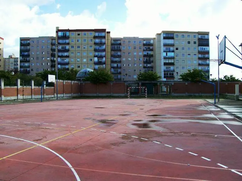 IES Pam. Eunate BHI - Instituto de secundaria en Pamplona - foto 2