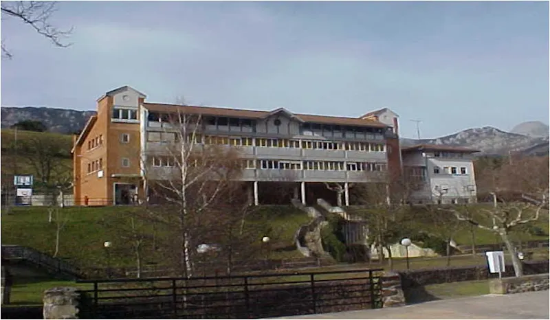 Colegio Público San Martín - Colegio público en Aramaio - foto 2