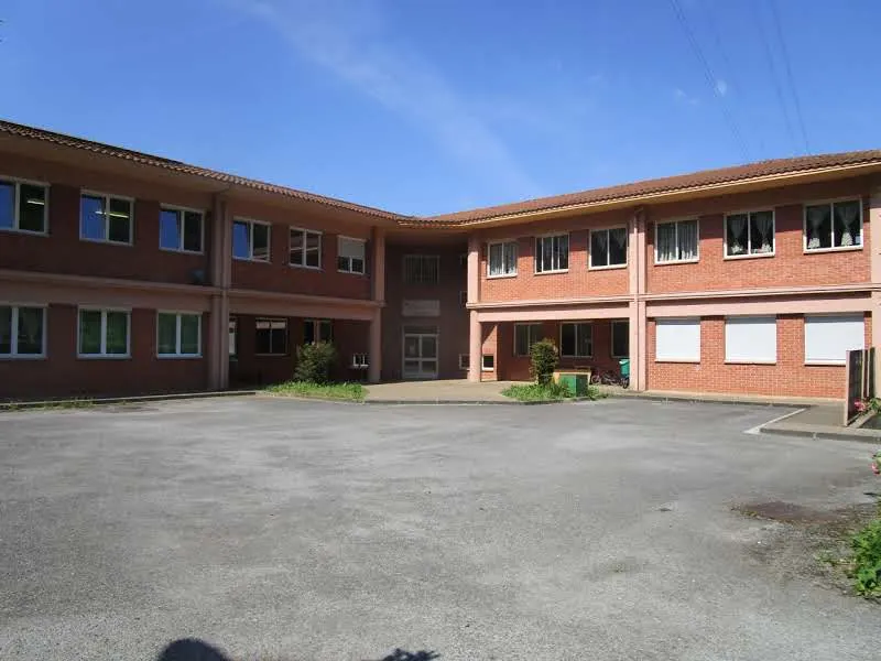 Colegio Público Ugaro